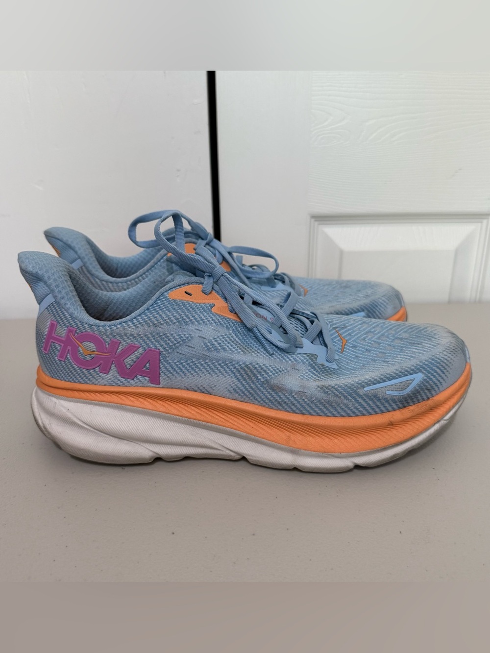 Hoka Clifton 9 Running Shoes Blue/Orange Cushioned Women’s Size 11 B, Men’s 9.5